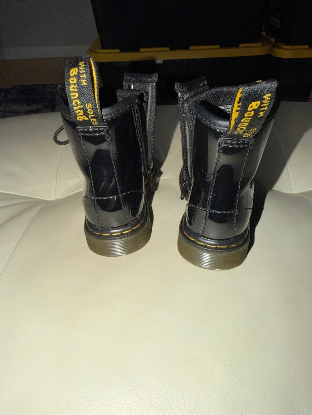 Dr. Martens classic kids
